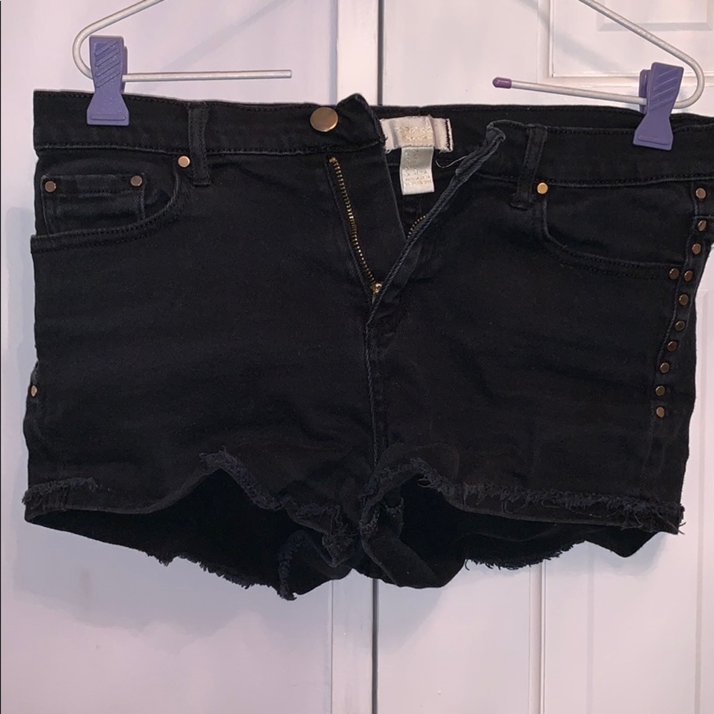 Forever 21 black shorts